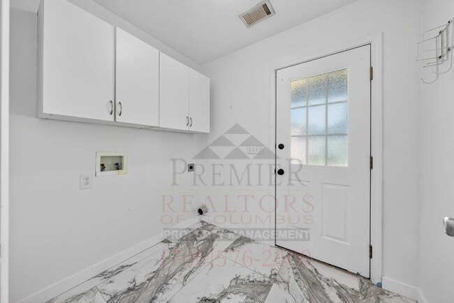 Building Photo - 4261 Valley Crest Dr