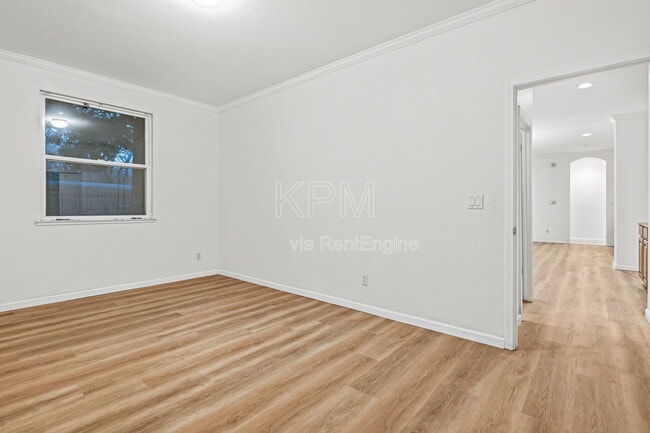 Building Photo - 5956 St Andrews Dr