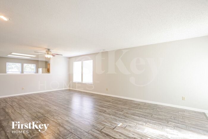 Building Photo - 7563 Hollow Reed Ct