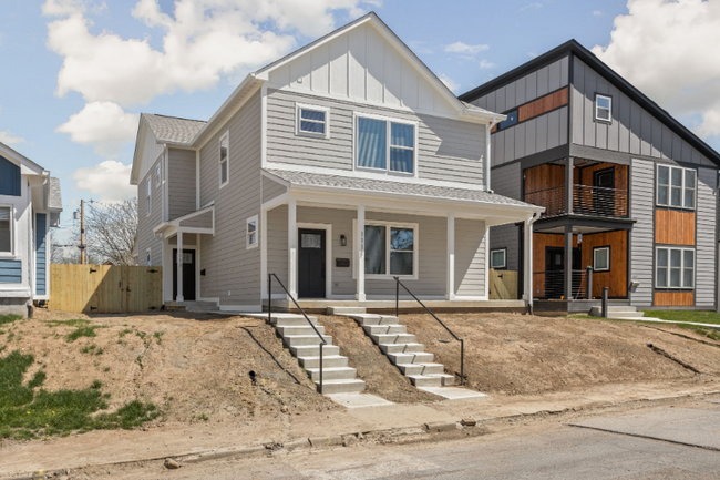 Building Photo - 1113 N Hamilton Ave