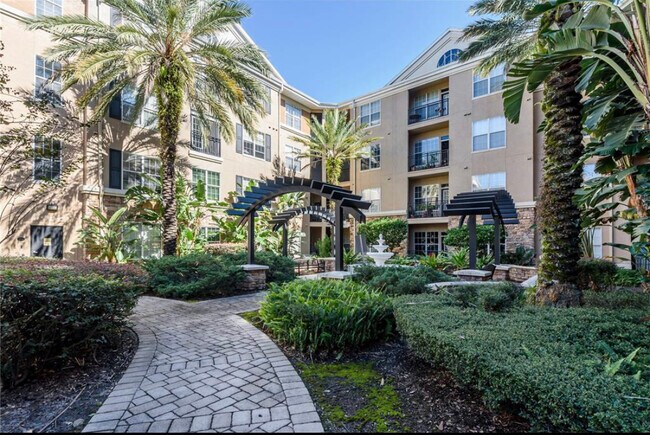 Building Photo - 4221 W Spruce St