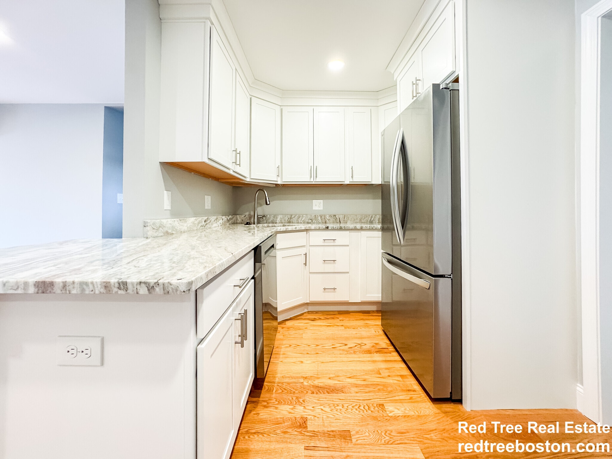 Building Photo - 58 Chestnut St