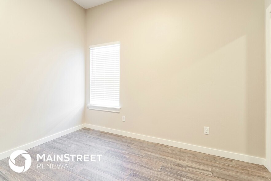 Building Photo - 11351 Paradise Out Ln