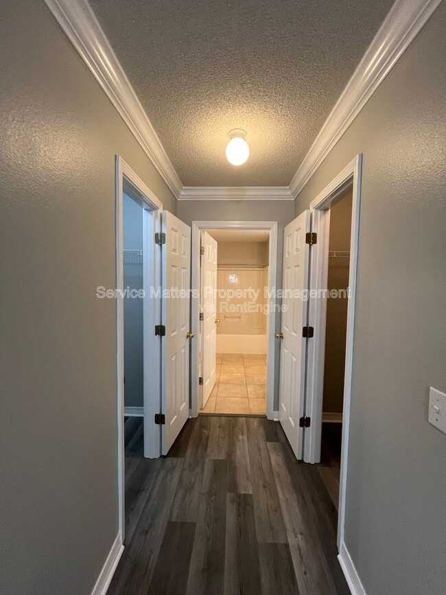 Building Photo - 4830 Timberland Dr