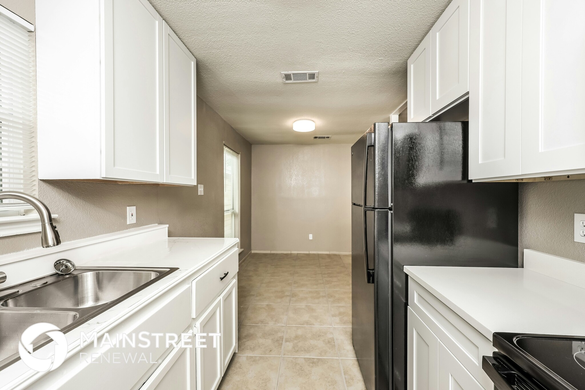 Building Photo - 9921 Cedar Mountain Cir