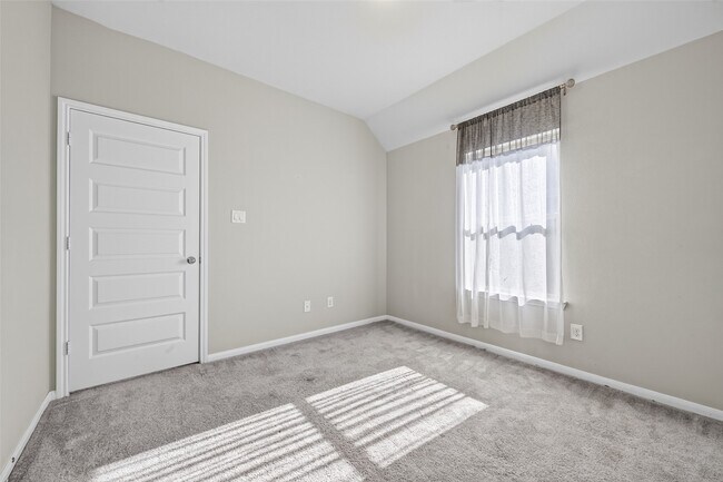 Building Photo - 32931 Franklin Brooks Dr