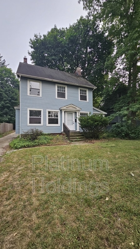 Building Photo - 3192 Sycamore Rd