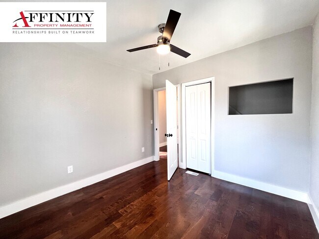 Building Photo - 3606 S Benton Ave