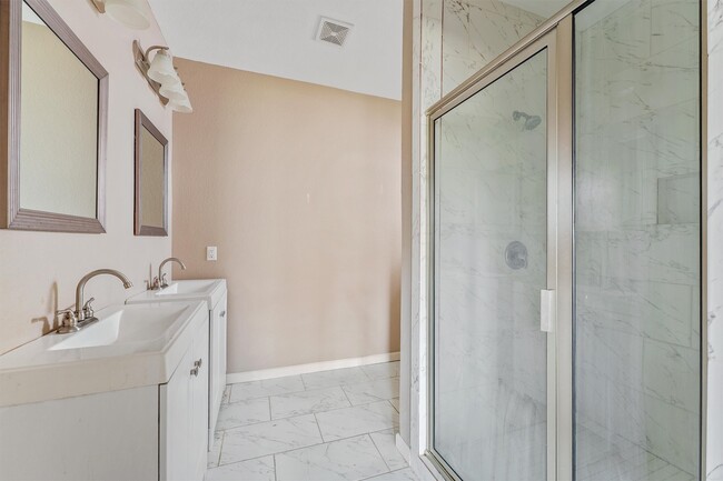 Building Photo - 3706 Nathaniel Brown St