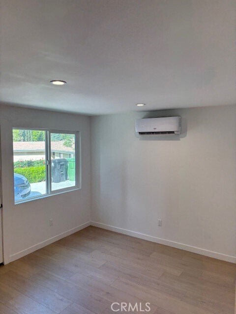 Building Photo - 5720 1/2 Wallis Ln-5720
