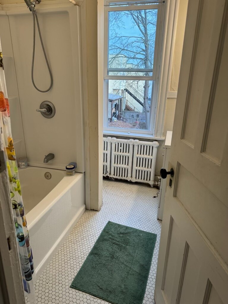 Building Photo - 219 Partridge St