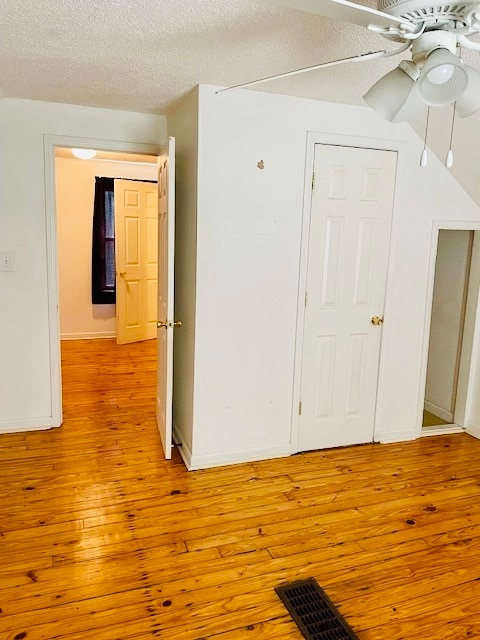 Building Photo - 21501 Pembroke Ave