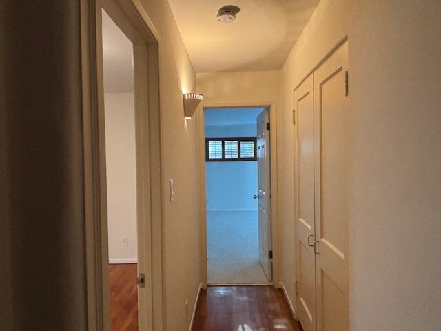 Building Photo - 3425 Military Ave