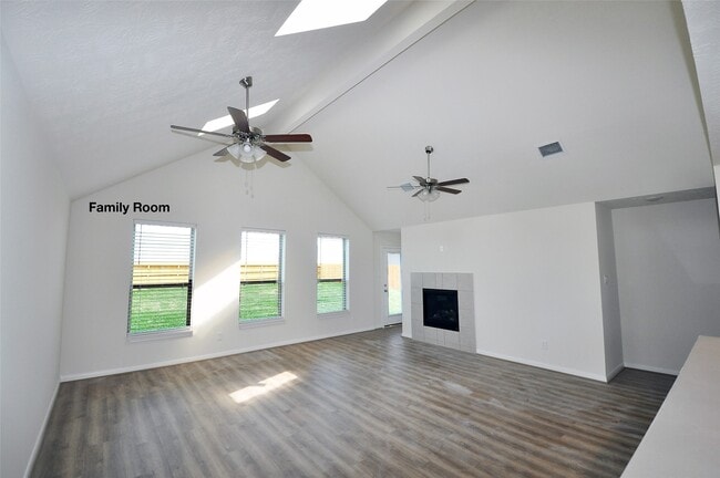 Building Photo - 3404 Bahia Rd