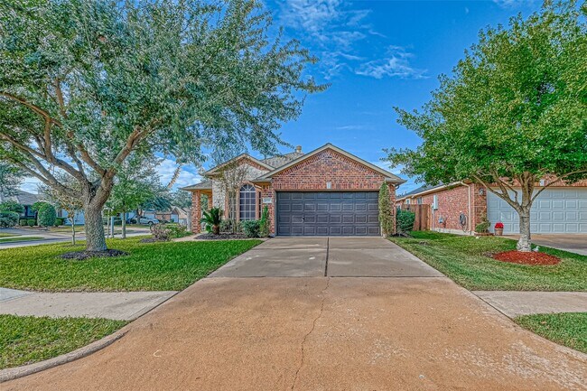 Primary Photo - 4727 Wind Trace Dr