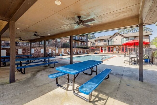 Building Photo - Spacious 1-Bedroom Living Near Emory & Toco Hills | 672 SF