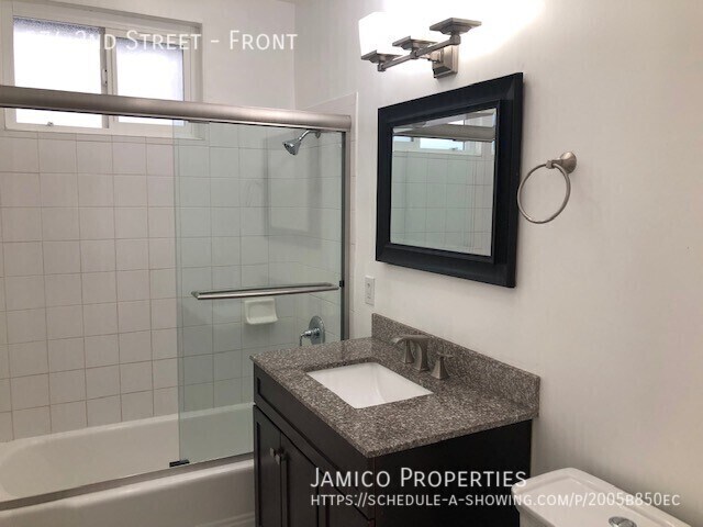 Building Photo - 574 2nd St