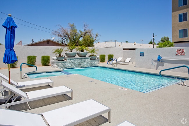 Pool - PURE Midtown