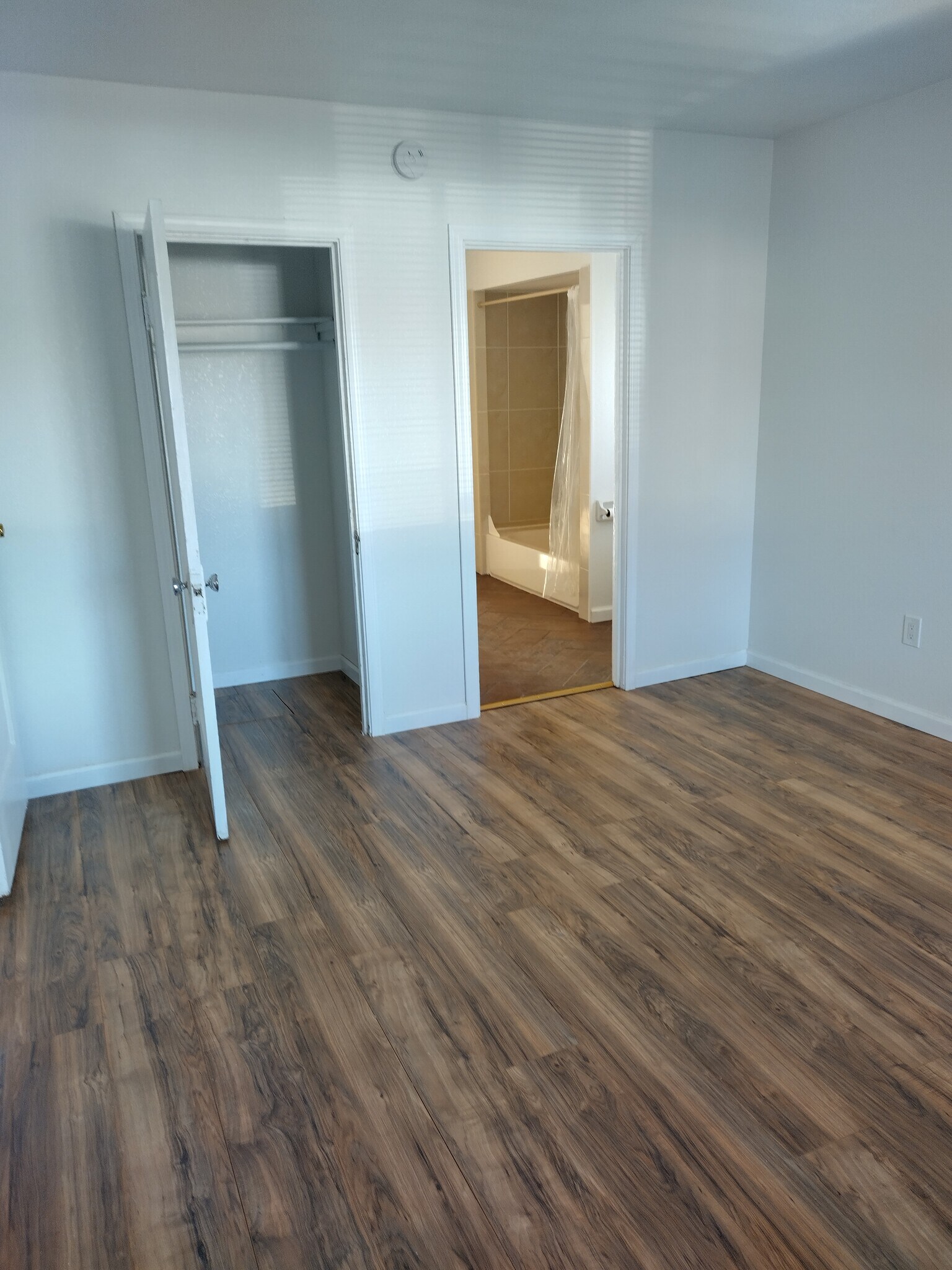 Building Photo - 265 S 21st St