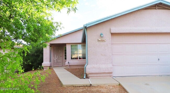 Building Photo - 4641 S Fenwick Dr