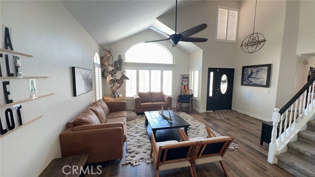 Building Photo - 30537 Longhorn Dr