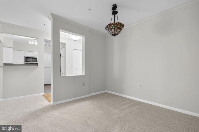 Building Photo - 12915 Alton Square