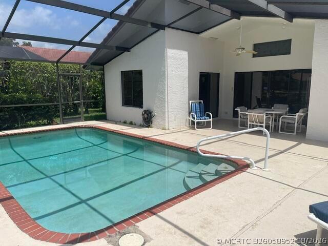Building Photo - 10215 Camelback Ln