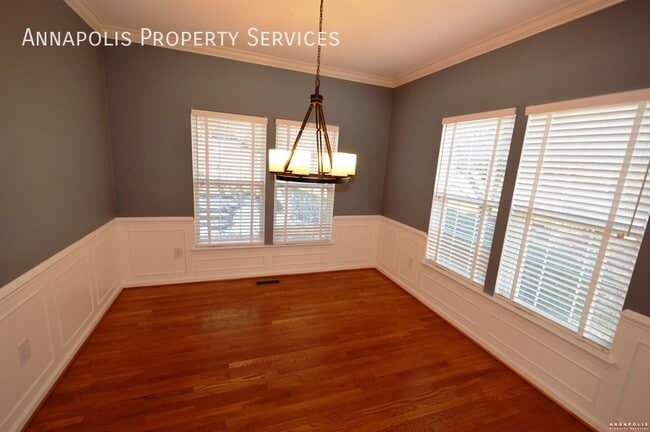 Building Photo - 7 Woodbent Dr