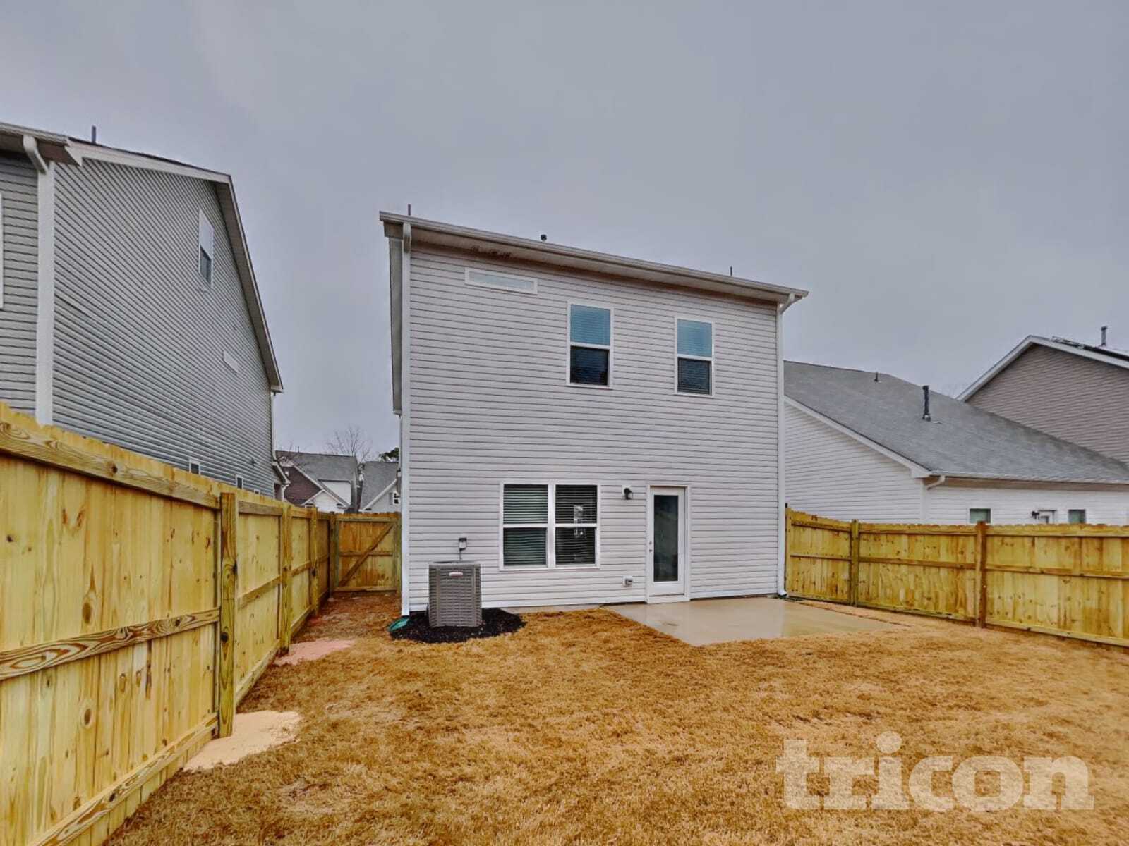 Building Photo - 28 Ashview Dr