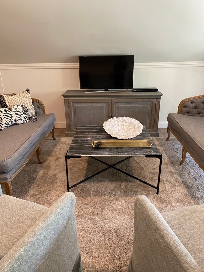 Building Photo - 2220 Colquitt St