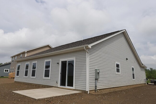 Building Photo - 464 Rochdale Run