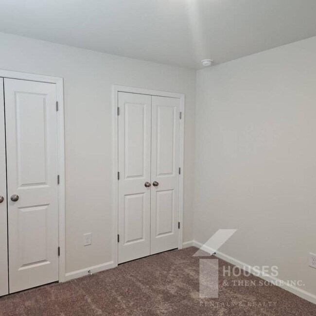 Building Photo - 338 Prosperity Ln
