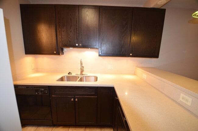 Building Photo - Updated Apartment!  Parking for 2 Cars! HEAT Included!