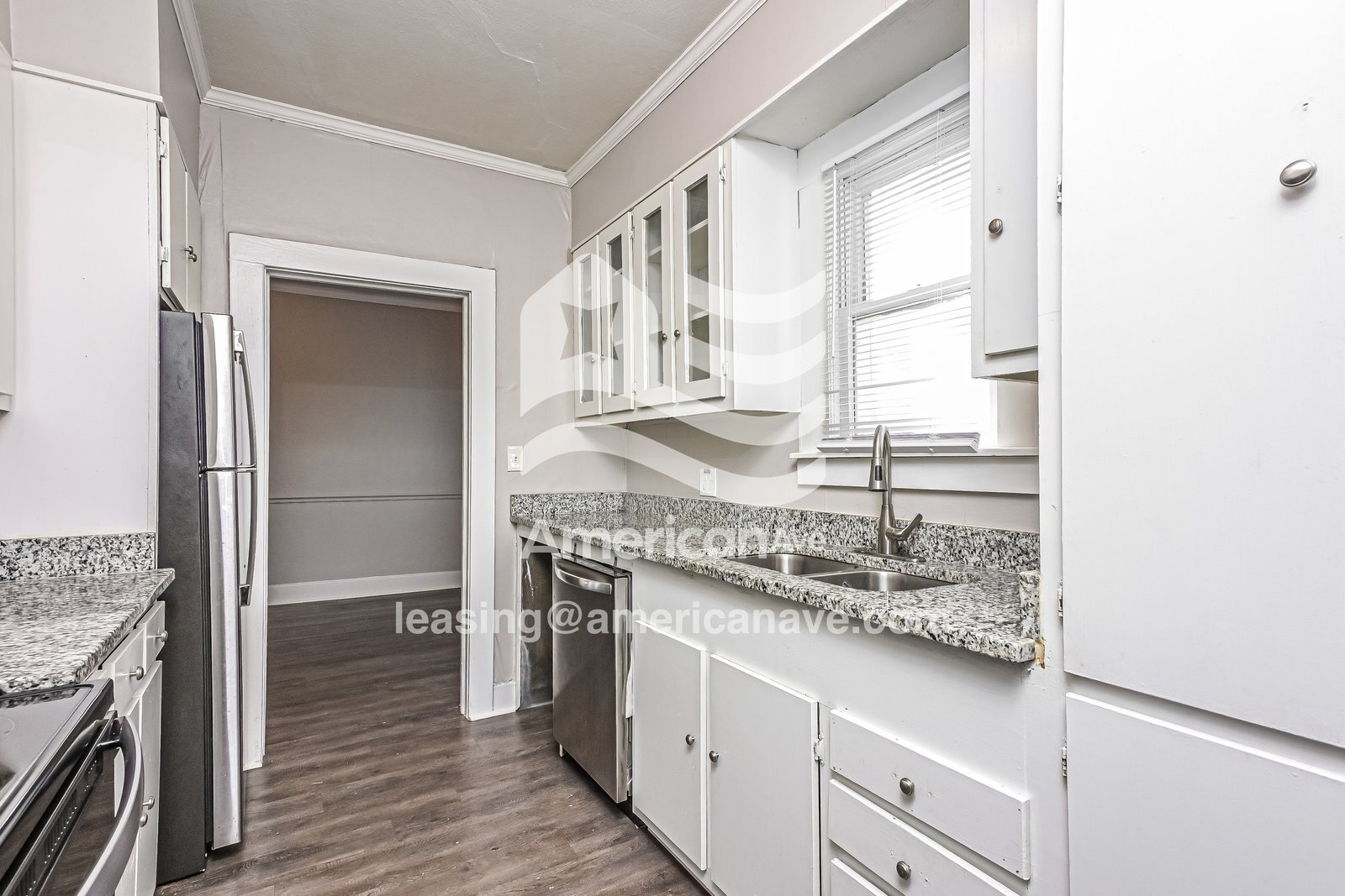 Building Photo - 916 Glenridge Dr
