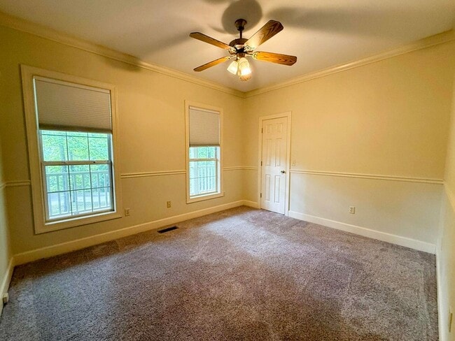 Building Photo - 205 Hidden Trace Dr