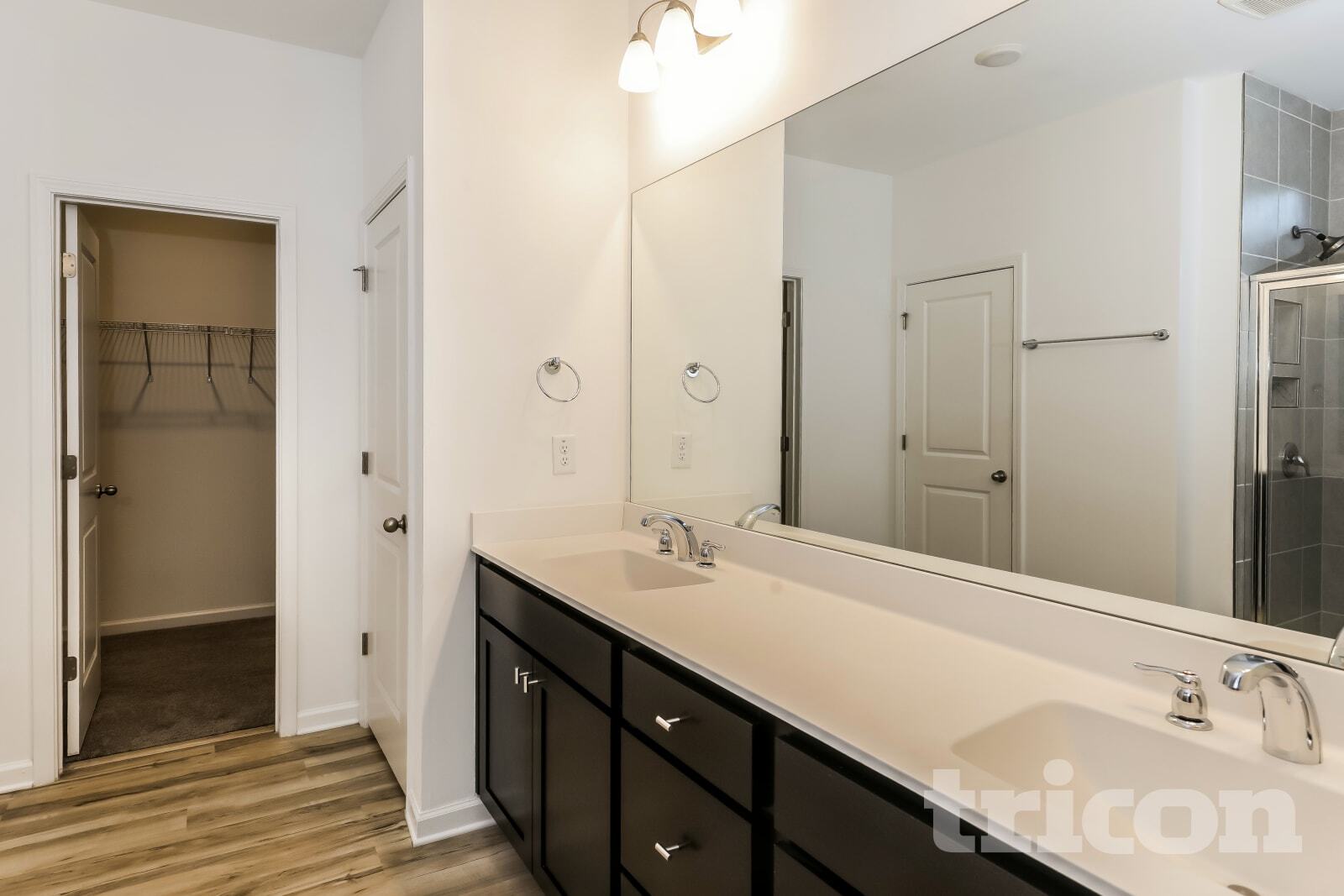 Building Photo - 173 Everett Sq