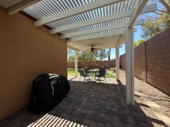 Building Photo - Charming Summerlin West Home