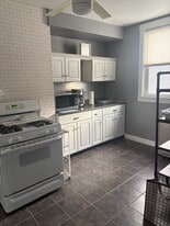 Building Photo - 251 Purchase St