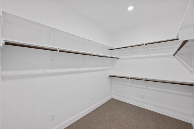 Building Photo - 260 Eagle Mountain Trl