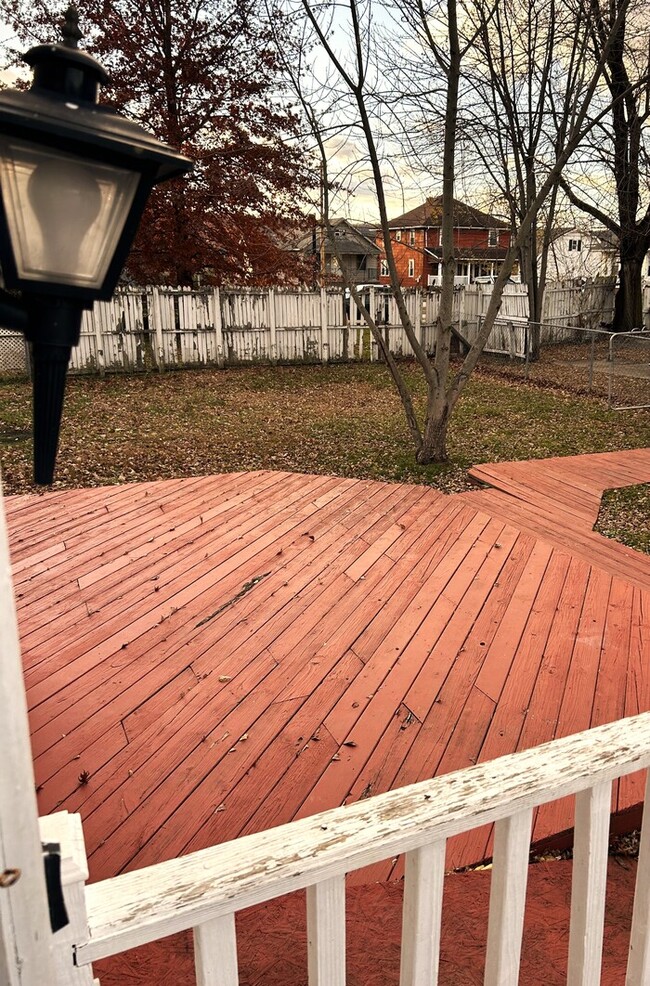 Building Photo - 1910 1st St