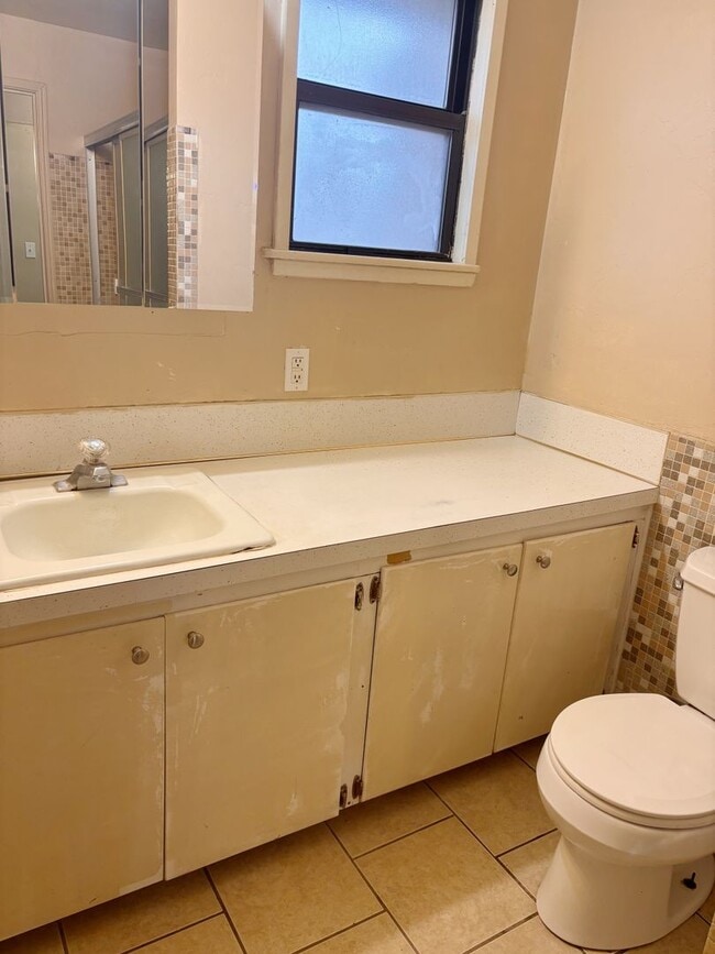 Building Photo - Cozy 3 Bed, 1 Bath Home in Idaho Falls!