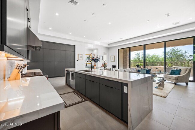 Building Photo - 12746 E Casitas Del Rio Dr