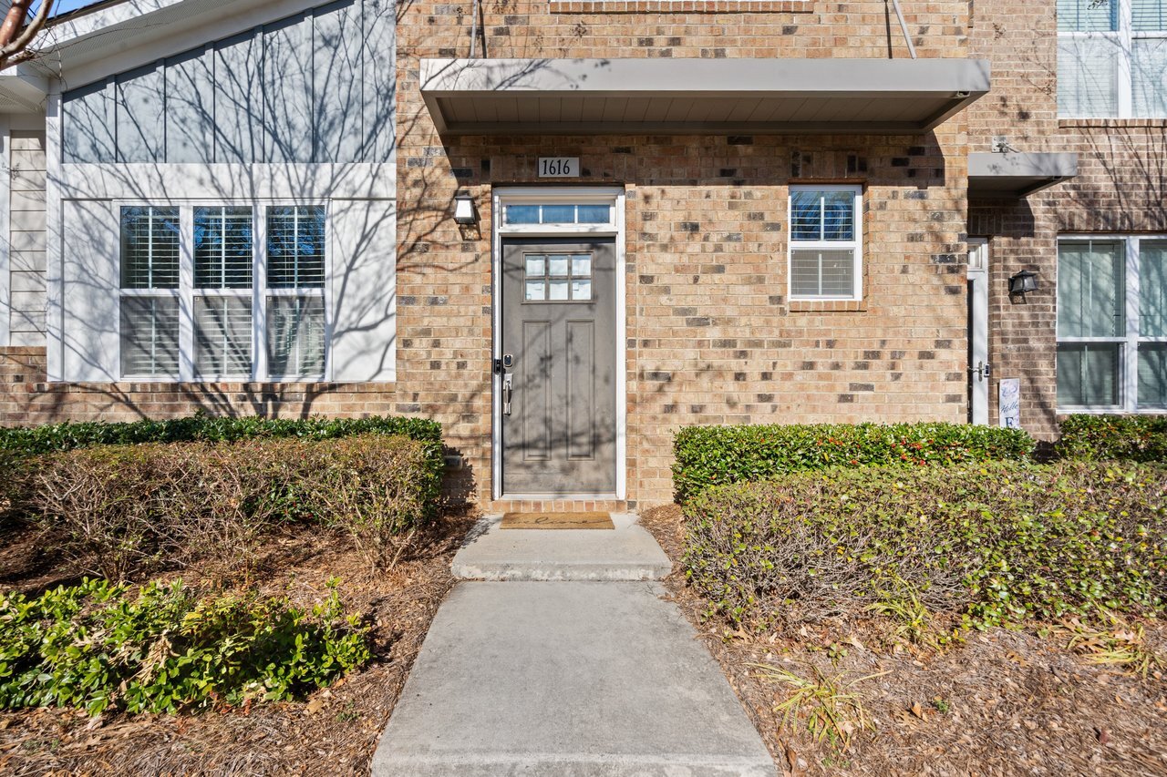 Building Photo - 1616 Pat Garrett St