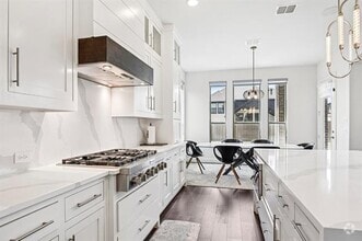 Building Photo - 4011 Freeman Way