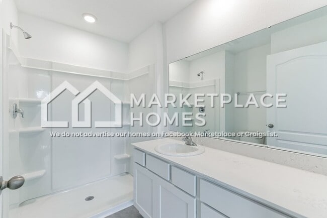 Building Photo - 159 Sage Br St