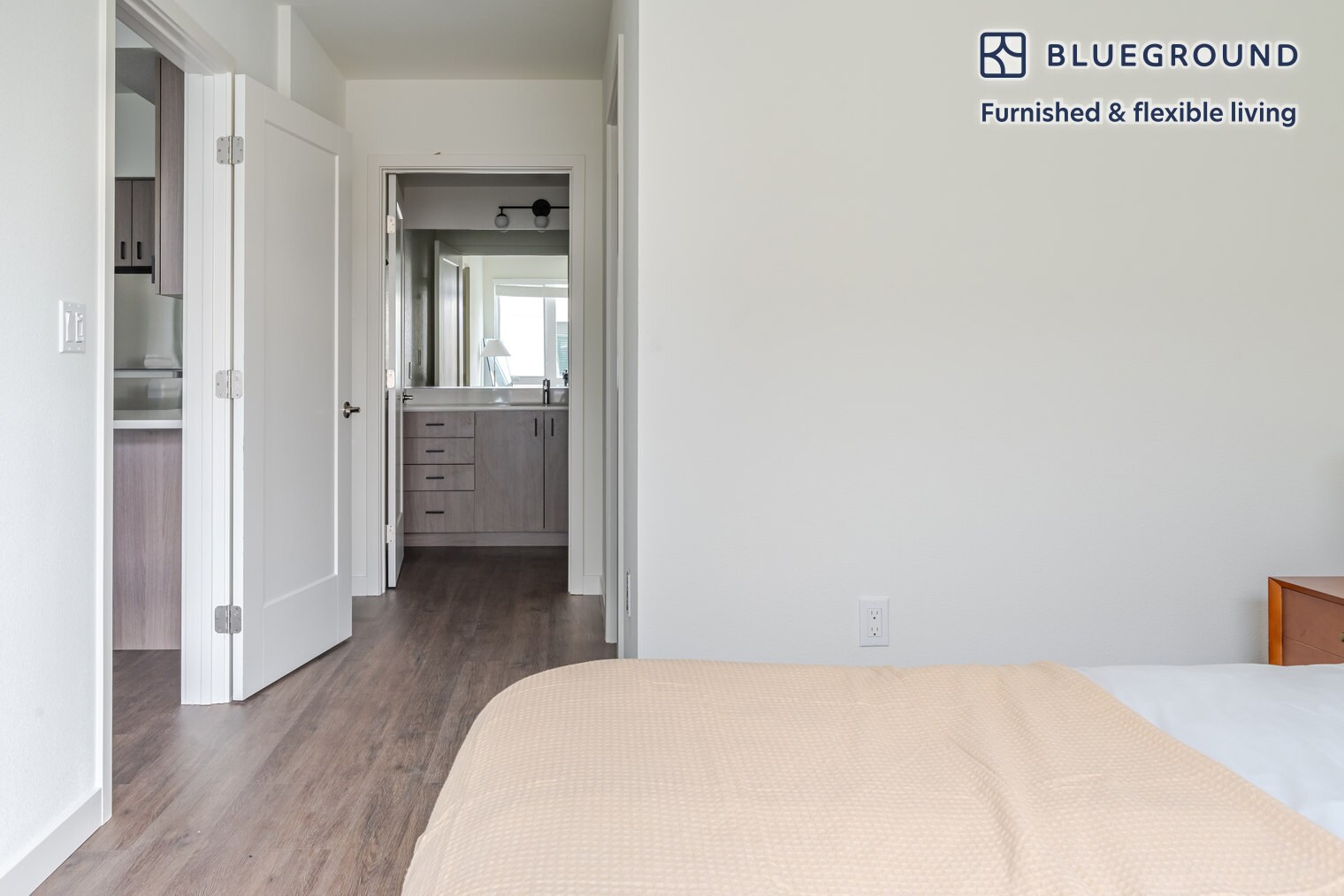 Building Photo - 100 Callan Ave