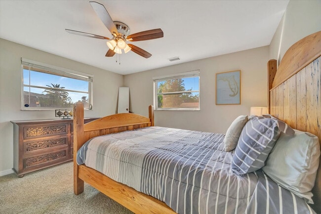 Building Photo - 2529 Croton Ave