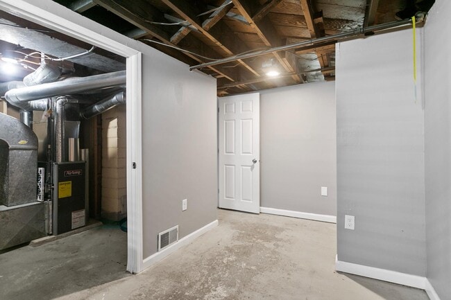 Building Photo - 5124 N 41st St
