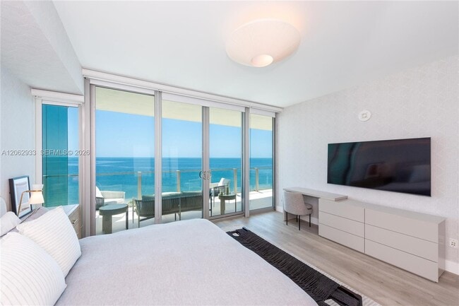 Building Photo - 360 Ocean Dr