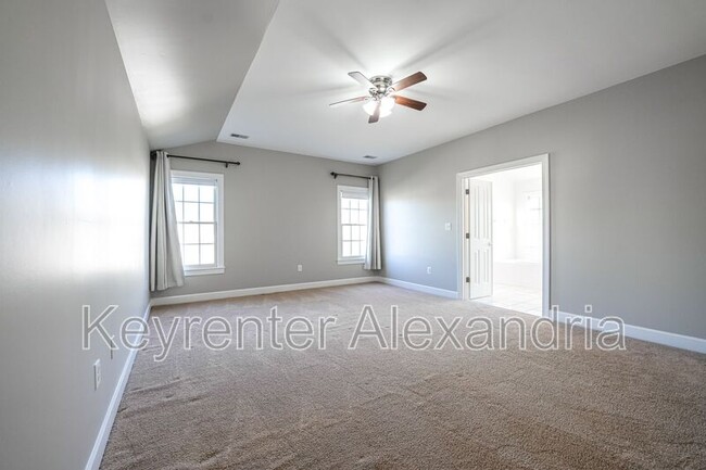 Building Photo - 13568 Heritage Farms Dr